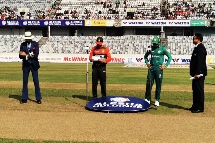 টস-জিতে-ব্যাটিংয়ে-বাংলাদেশ-একাদশে-আমিনুল