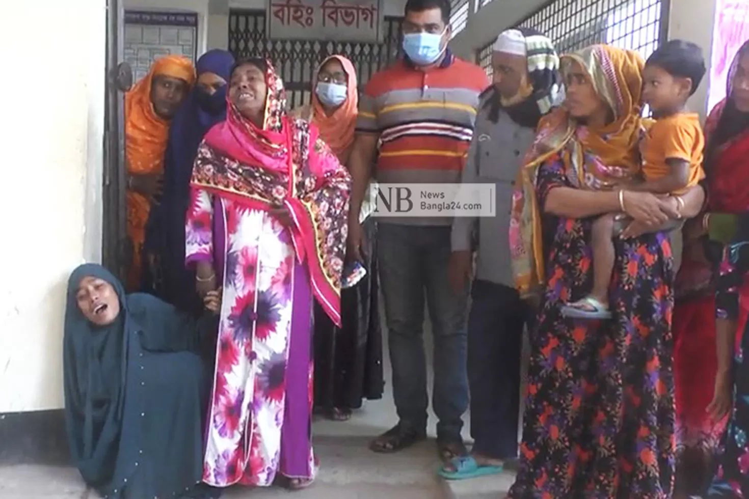 ডোবায় ডুবে প্রাণ হারাল দেড় বছরের মেয়ে 