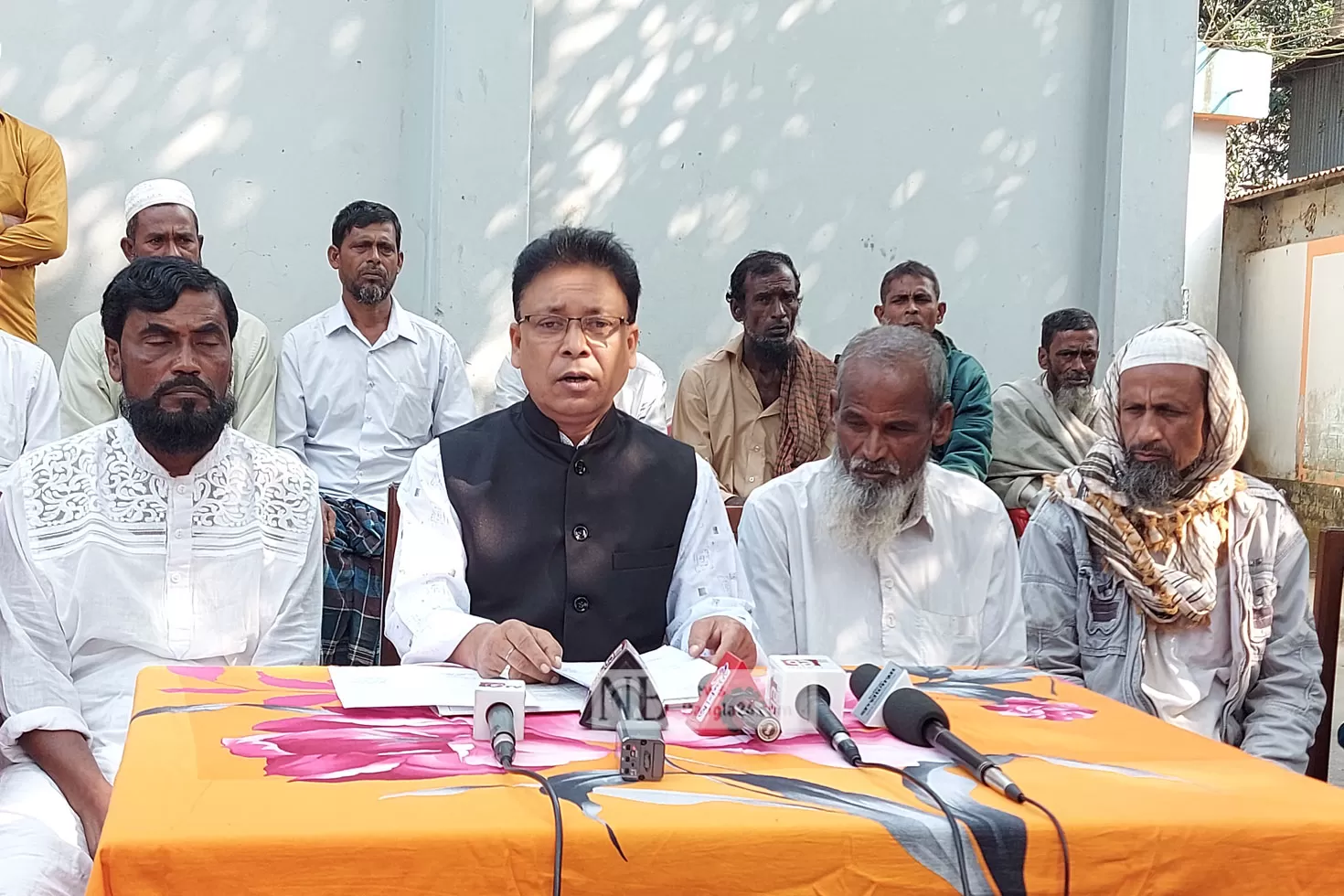 সাবেক মন্ত্রীর বিরুদ্ধে হুমকি দেয়ার অভিযোগ স্বতন্ত্র প্রার্থীর