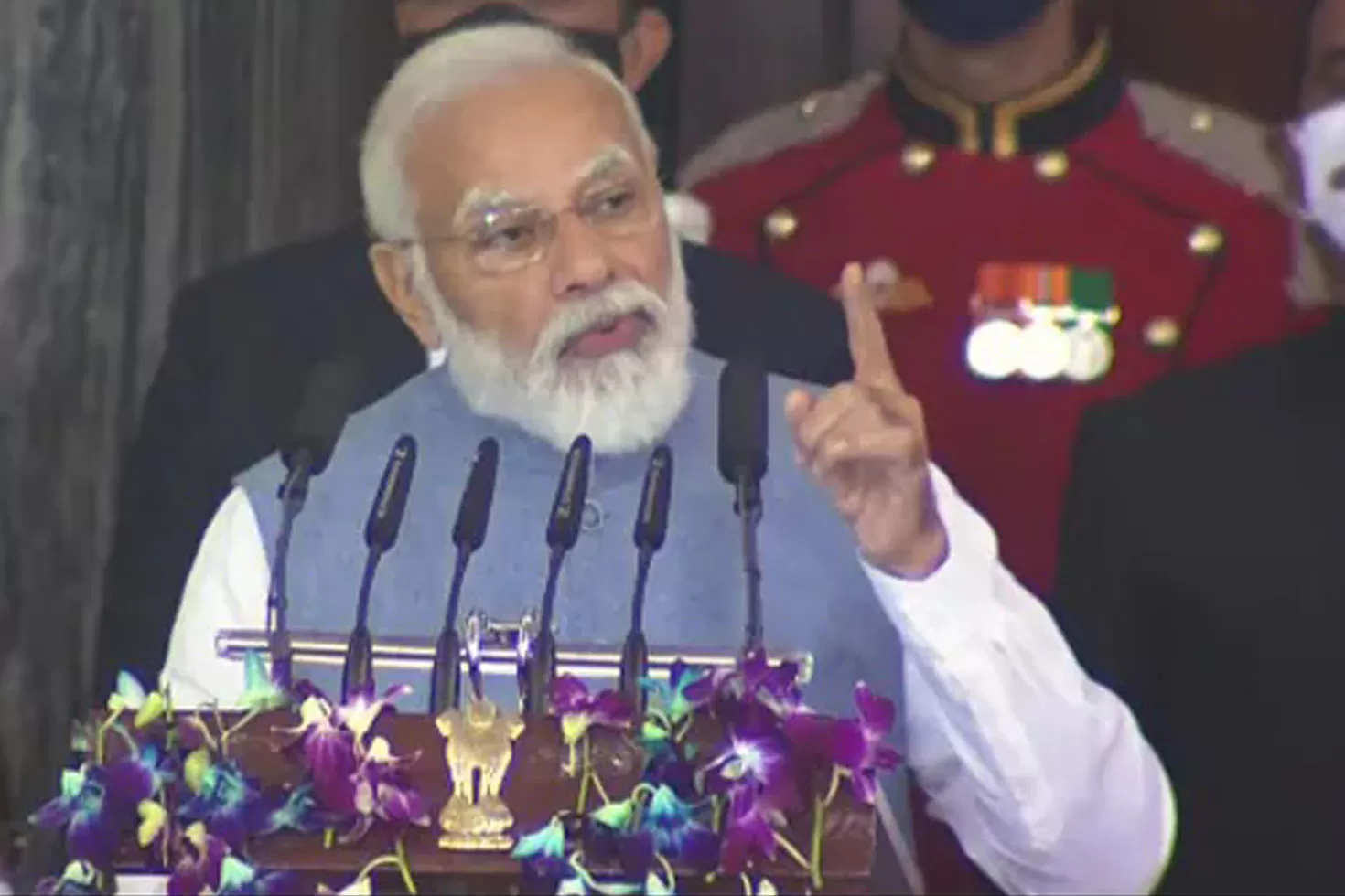 পরিবারকেন্দ্রিক দল গণতন্ত্রের জন্য হুমকি: মোদি