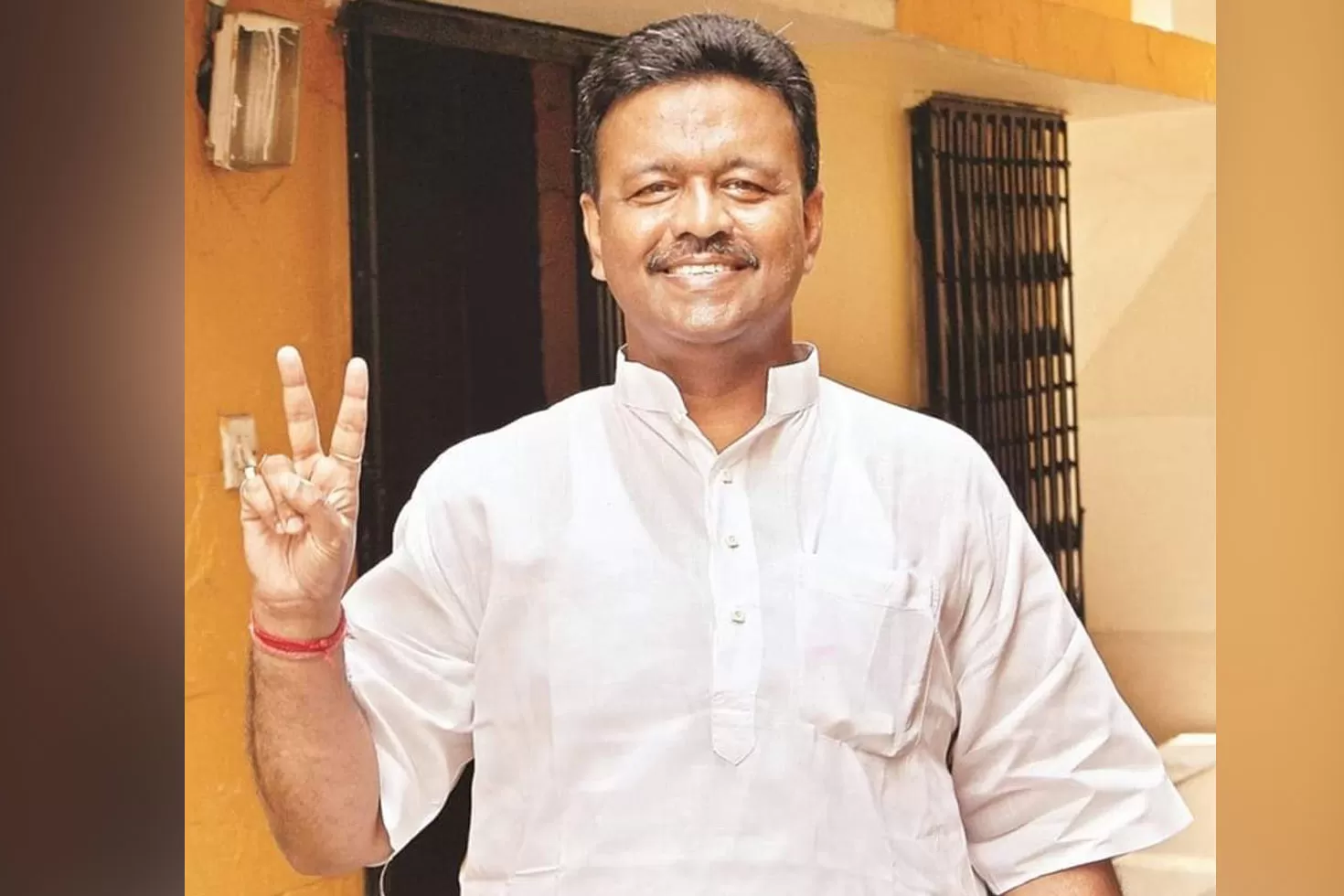 পৌরসভা ভোটে তৃণমূলের প্রার্থী তালিকায় ফিরহাদ
