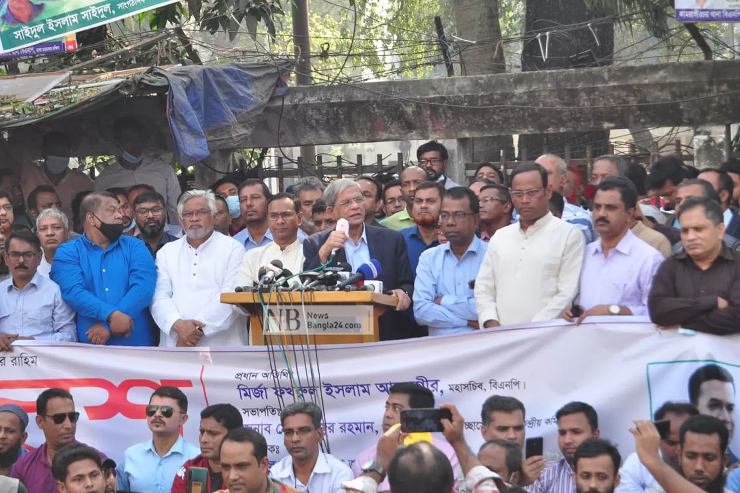 খালেদাকে দরকার ১৮ কোটি মানুষের জন্য: ফখরুল