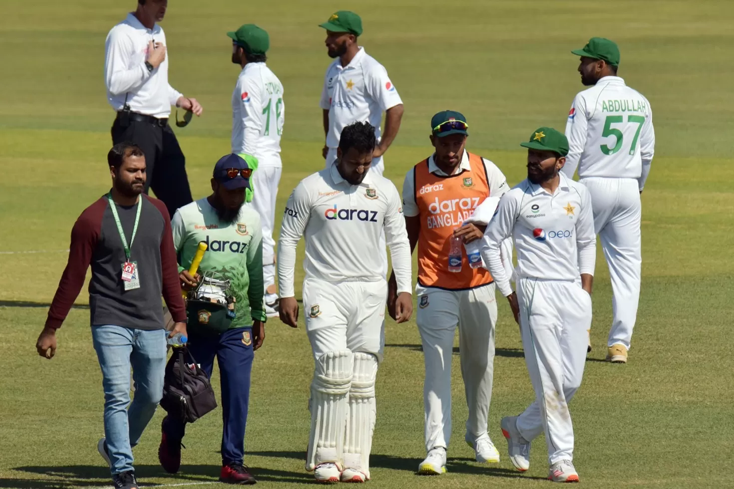 বিপদমুক্ত হলেও ২৪ ঘণ্টার পর্যবেক্ষণে রাব্বি