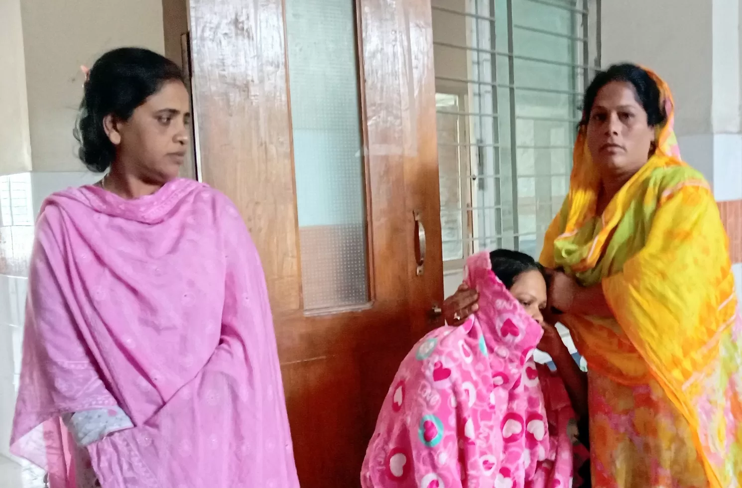 ‘স্বামীর মারধরে’ হাসপাতালে যুব মহিলা লীগ নেত্রী