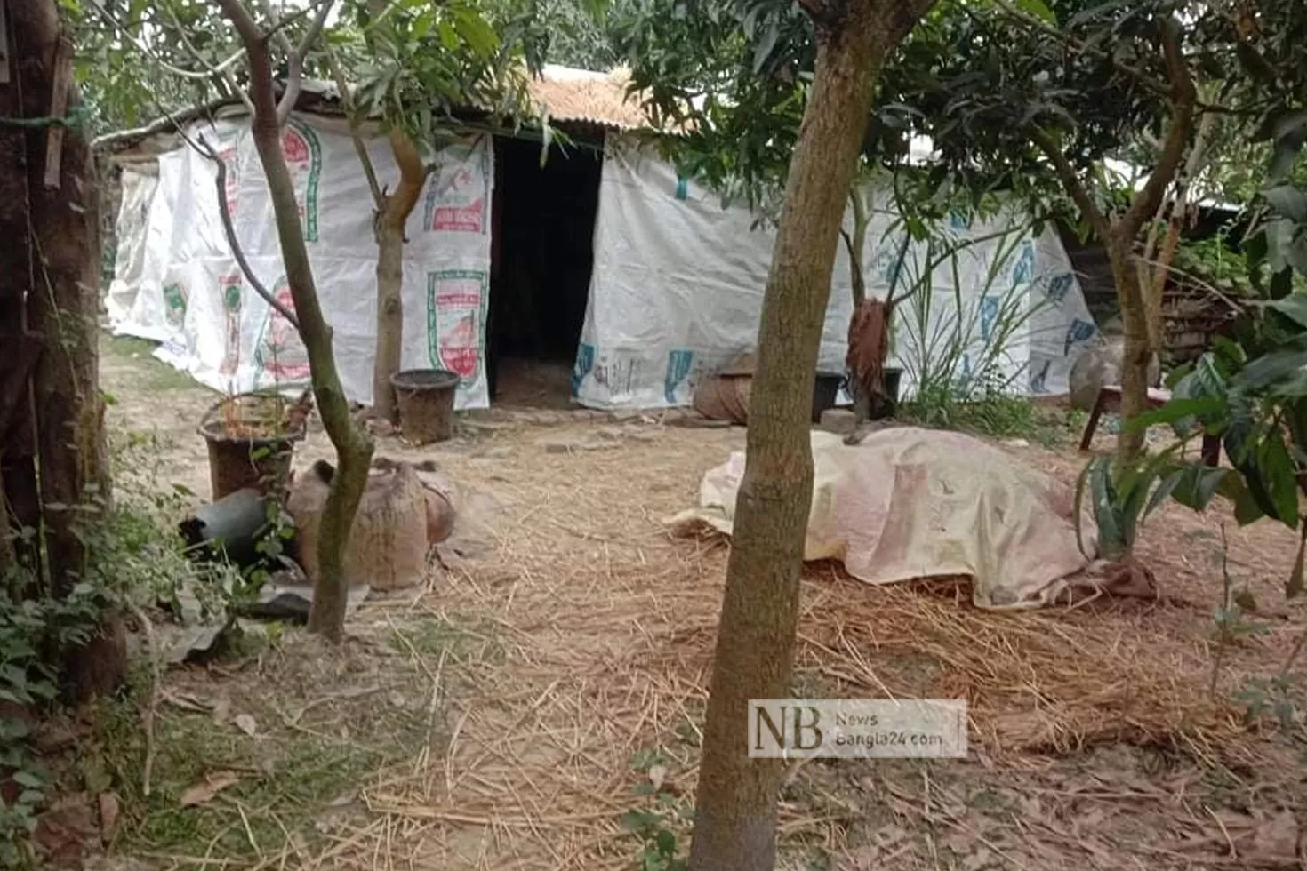 গরু চুরির ঘটনায় ৬ পুলিশ প্রত্যাহার