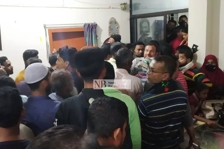 সিলিং ফ্যানে ঝুলছিল মরদেহ