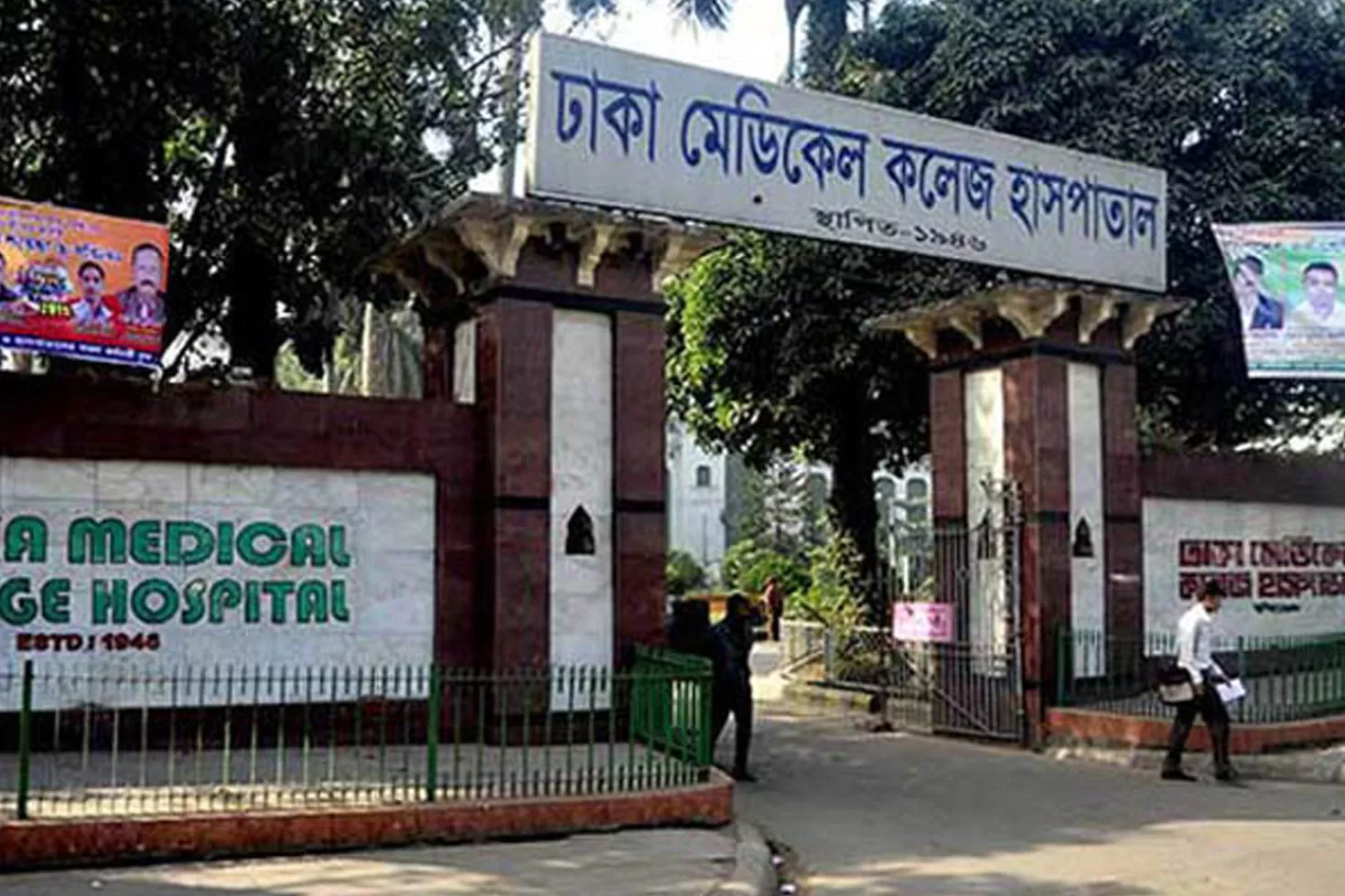 অভিমানে ছাত্রের ‘আত্মহত্যা’, কলহে গৃহবধূর