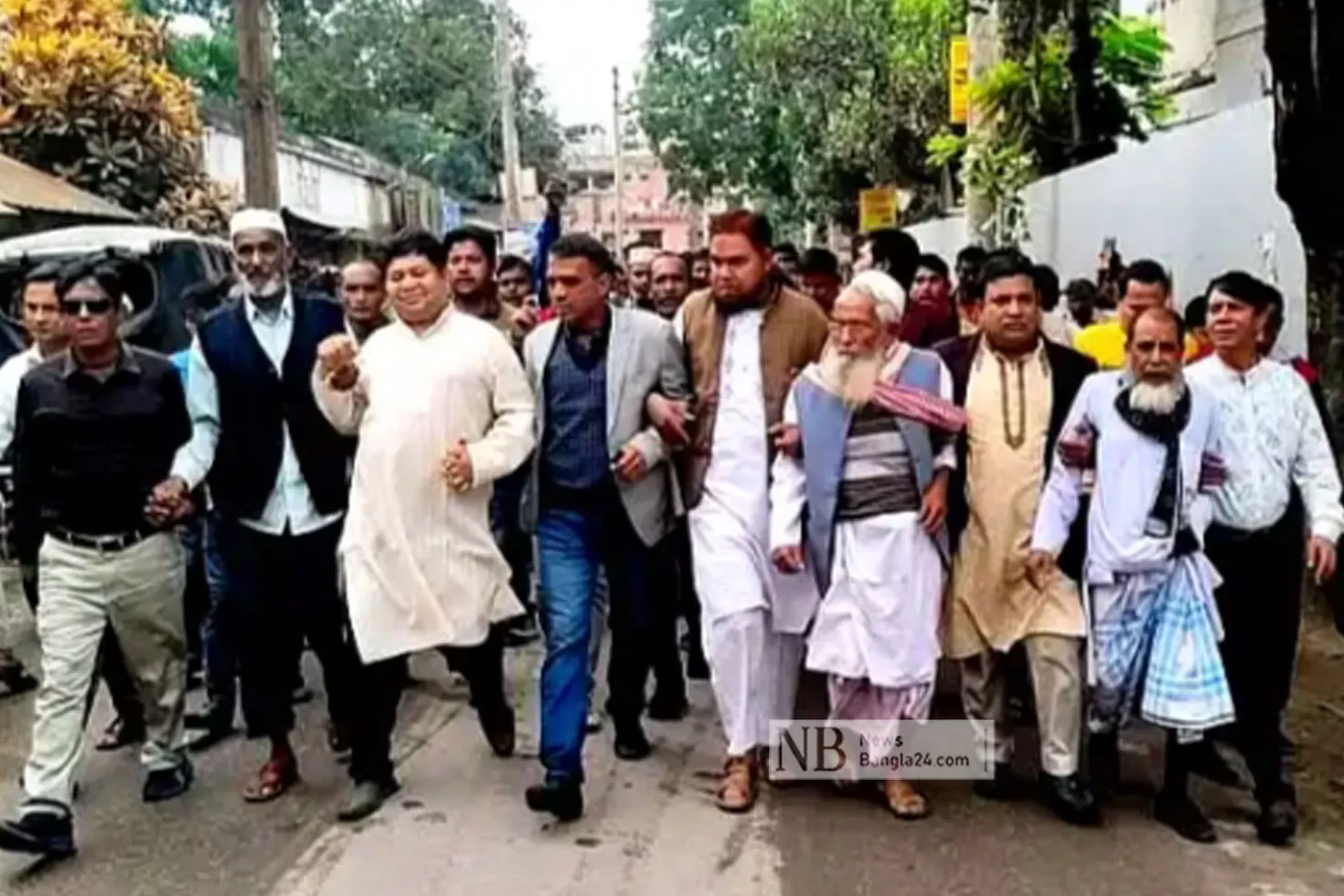 মুরাদের-আসনে-কুশপুতুলে-আগুন-আলীগের-আনন্দ-মিছিল