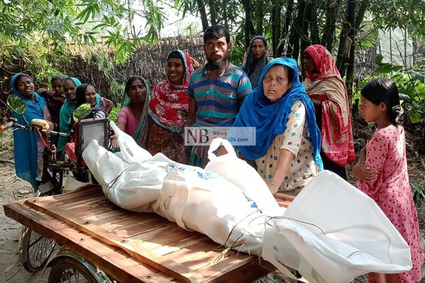 বাঁশবাগানে যুবকের মরদেহ