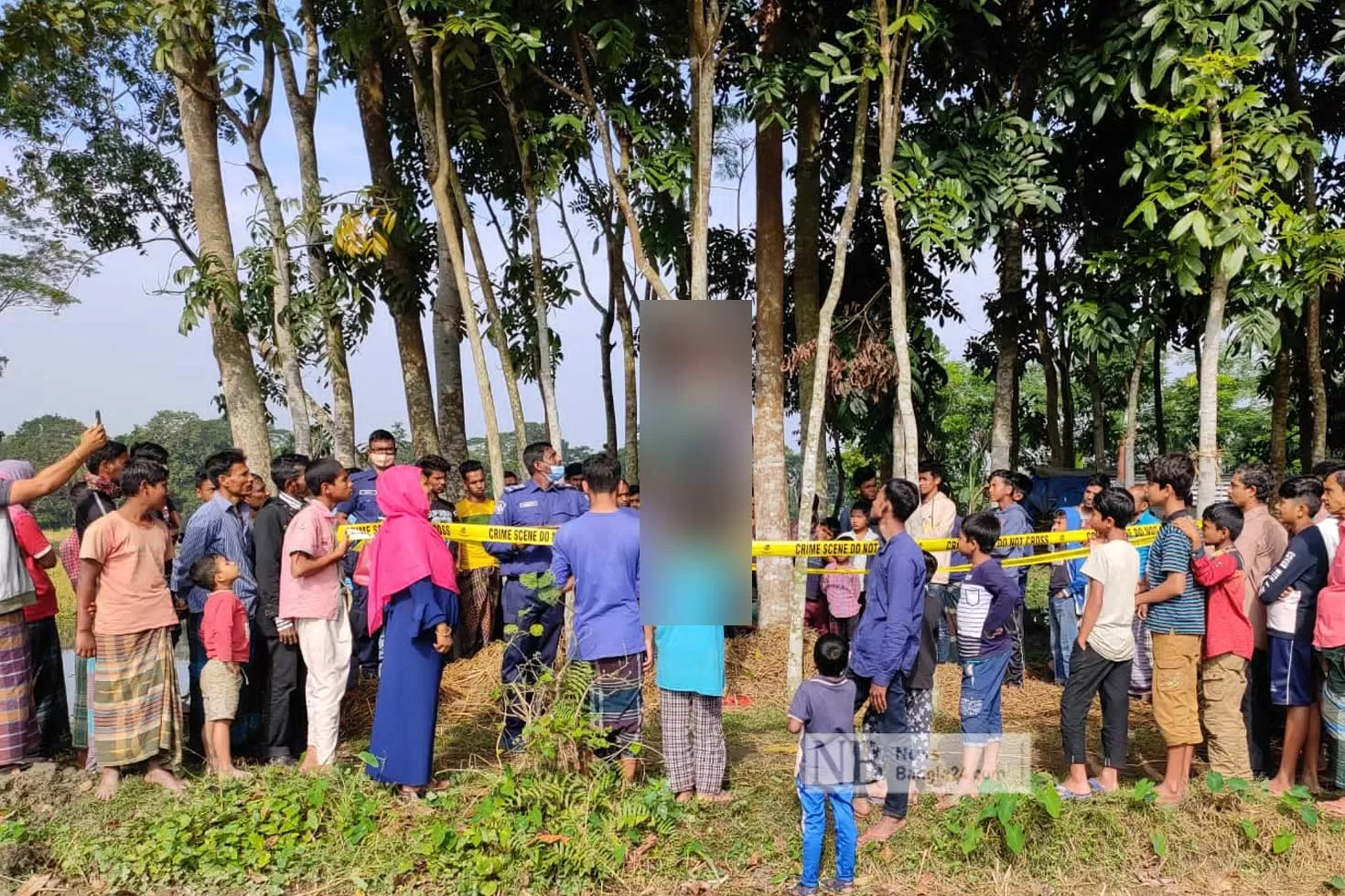 গাছে যুবকের ঝুলন্ত দেহ