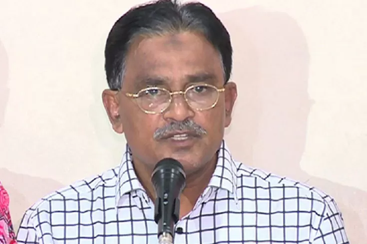 আলালের-বিরুদ্ধে-বরগুনায় জিডি-চট্টগ্রামে-মিছিল