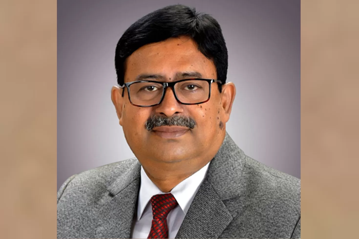 ‘টাকা-ফ্ল্যাট নিয়ে’ নৌকাকে হারানোর অভিযোগ এমপির বিরুদ্ধে
