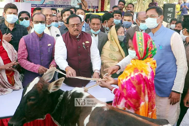 সবার সমান অধিকার নিশ্চিতে কাজ করছে সরকার: খাদ্যমন্ত্রী