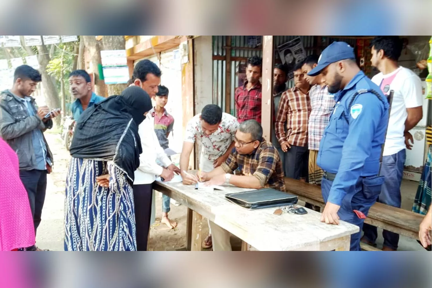 নির্বাচনি আচরণ ভঙ্গ: বিজয়নগরে ৫০ জনকে জরিমানা   