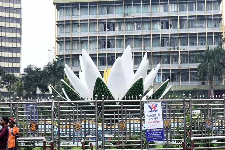 ঘুরে দাঁড়াবার শক্তি জুগিয়েছে ব্যাংক খাত