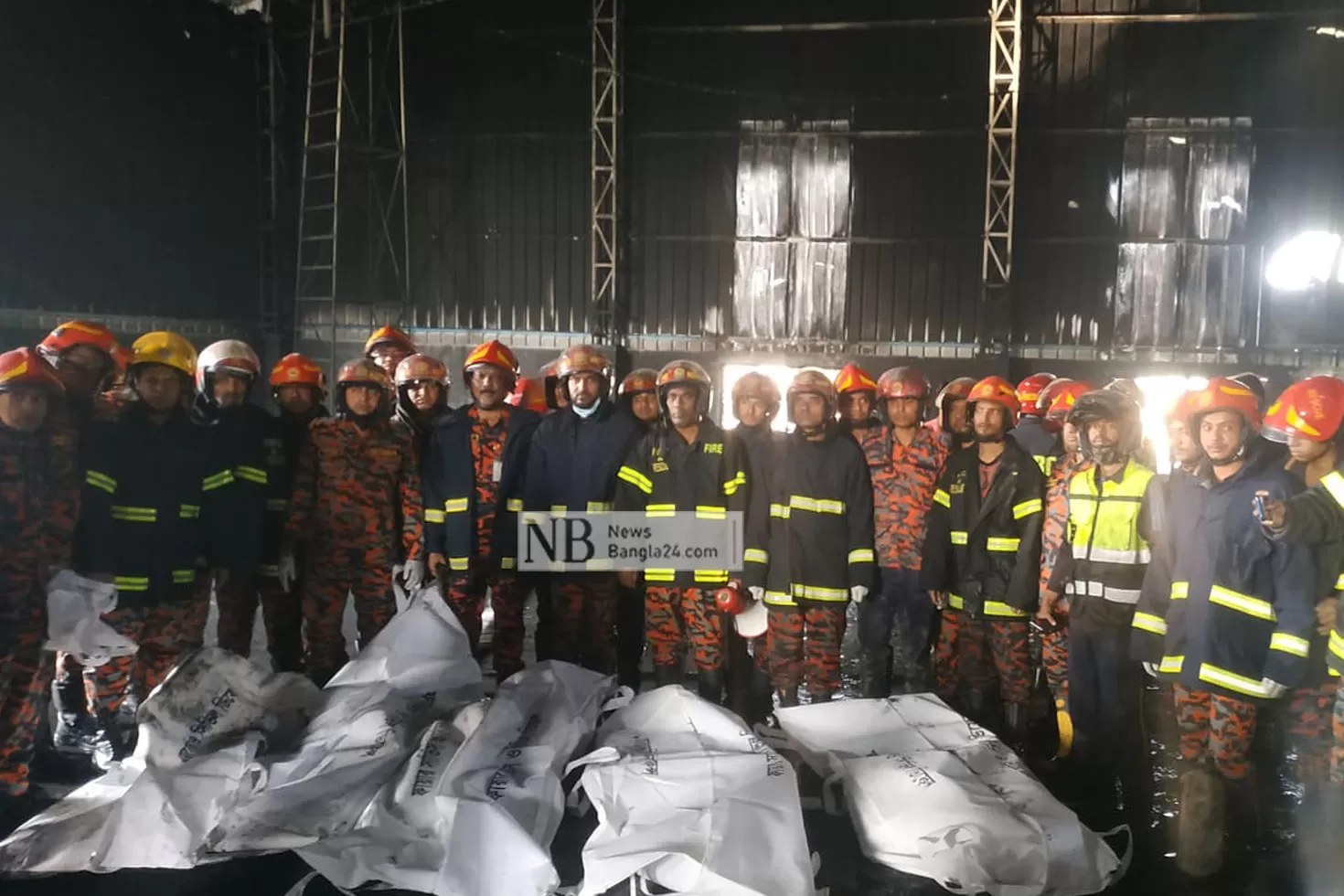 প্লাস্টিক কারখানায় আগুনে প্রাণহানি, তদন্তে কমিটি