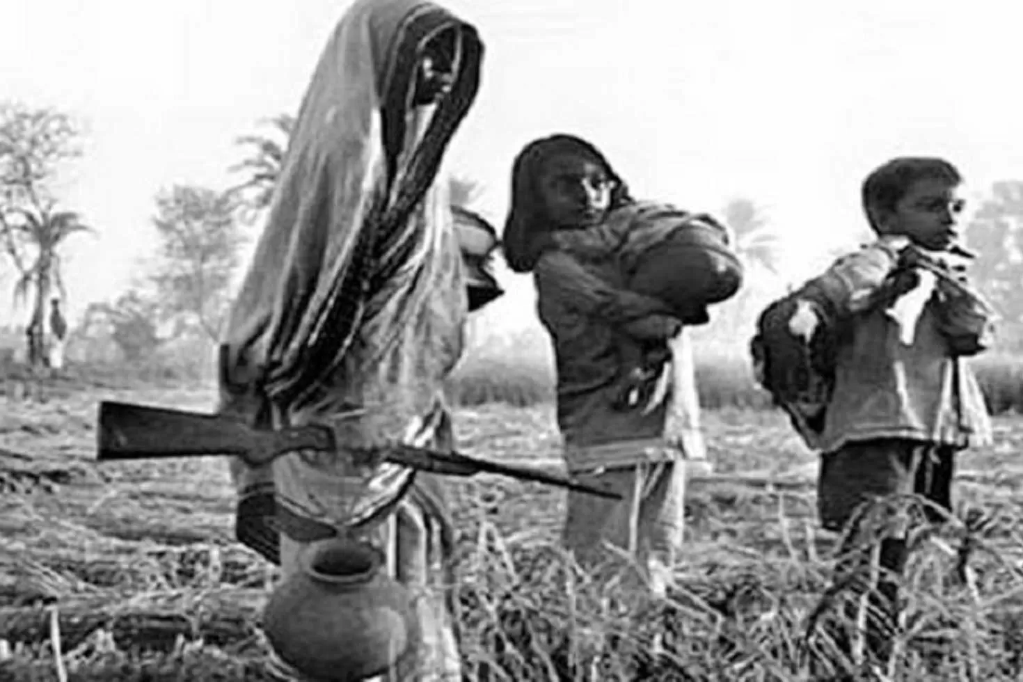 মির্জা-ফখরুল-নির্লজ্জ-হানিফ