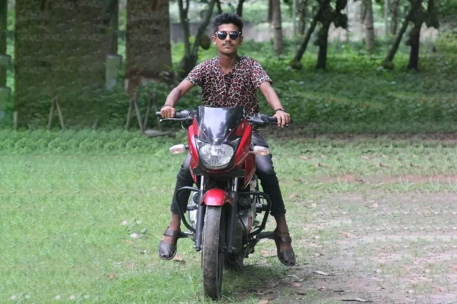 ছুরিকাঘাতে যুবক খুন