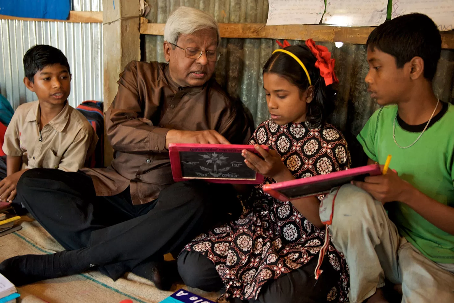 ফজলে হাসান আবেদের দ্বিতীয় মৃত্যুবার্ষিকী আজ