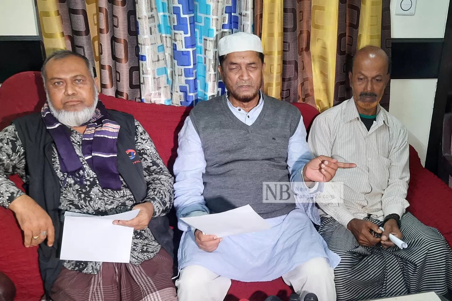 নৌকা সমর্থন না করায় বাড়িতে হামলার অভিযোগ, প্রার্থীর অস্বীকার