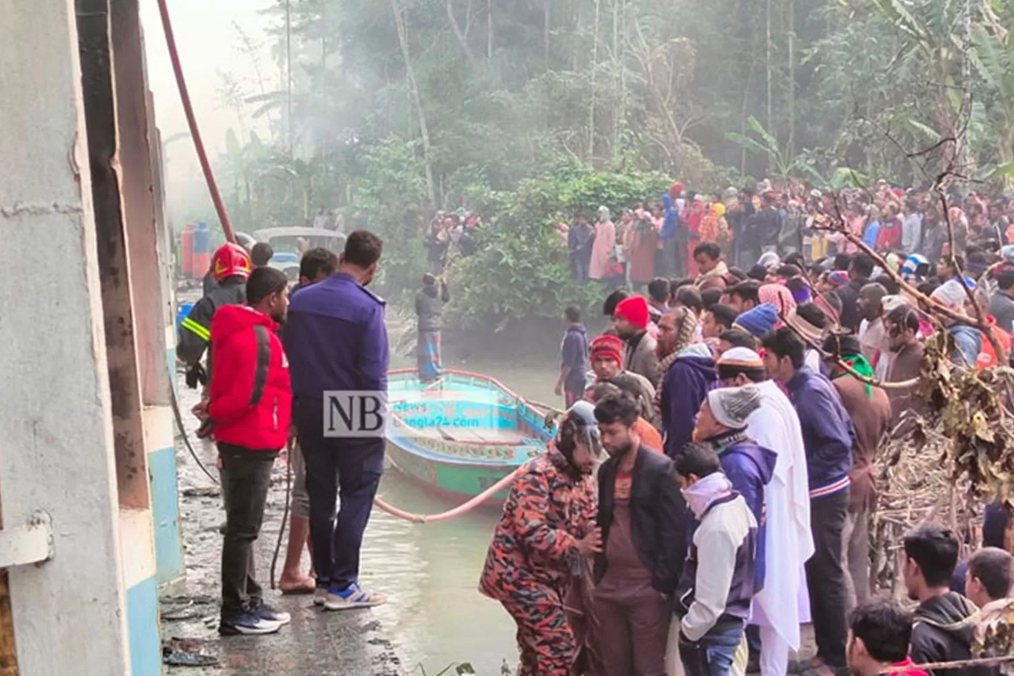 লঞ্চে আগুন: ঝালকাঠি যাচ্ছেন নৌ প্রতিমন্ত্রী
