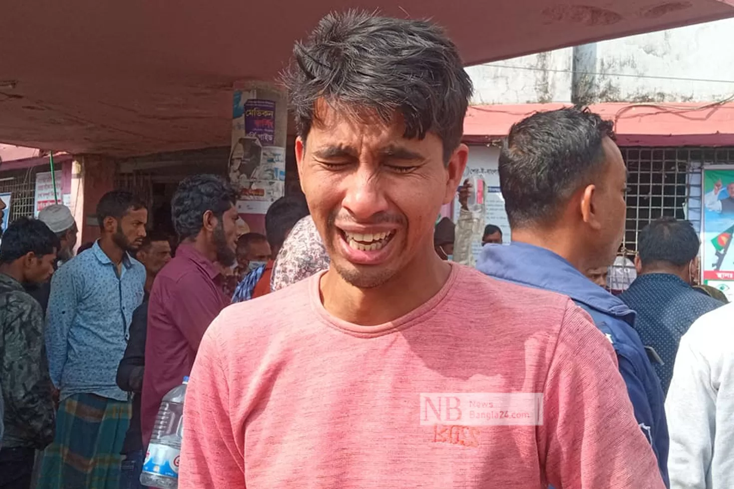 লঞ্চে আগুন: চিকিৎসাধীন শিশুর মৃত্যু