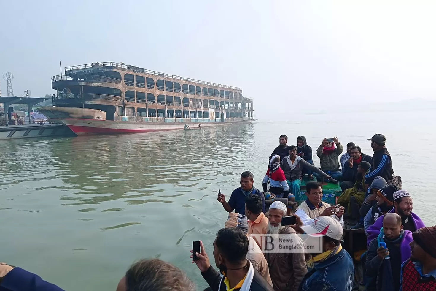 প্রিয়জনদের-খুঁজতে-সুগন্ধায়-স্বজনরা