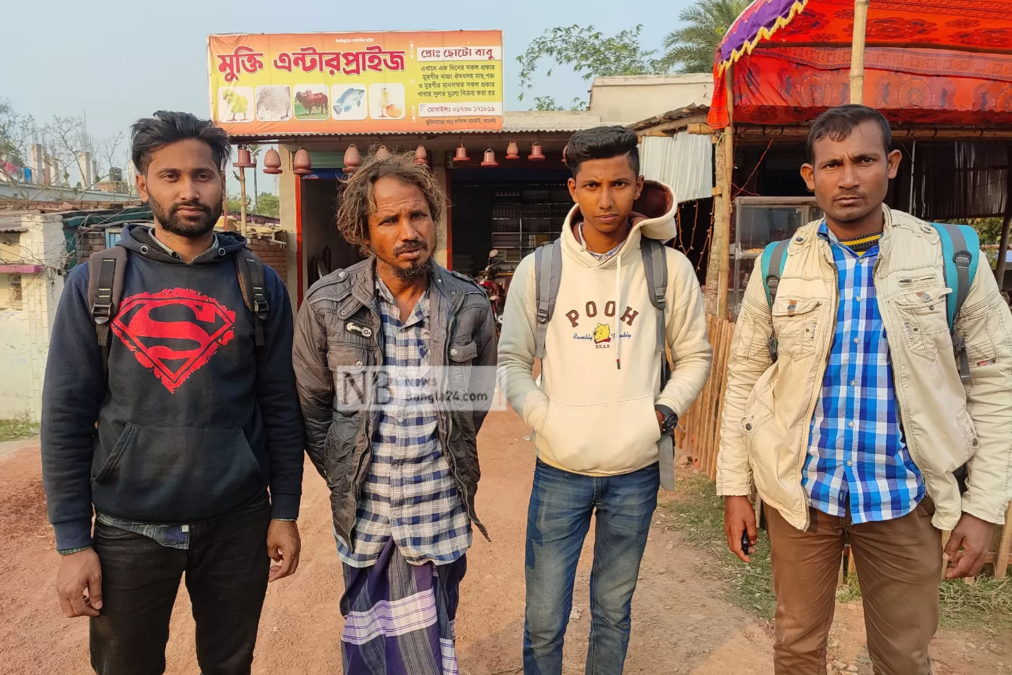 ফেসবুকে ছবি দেখে ২ বছর পর ফিরে পেলেন বাবাকে