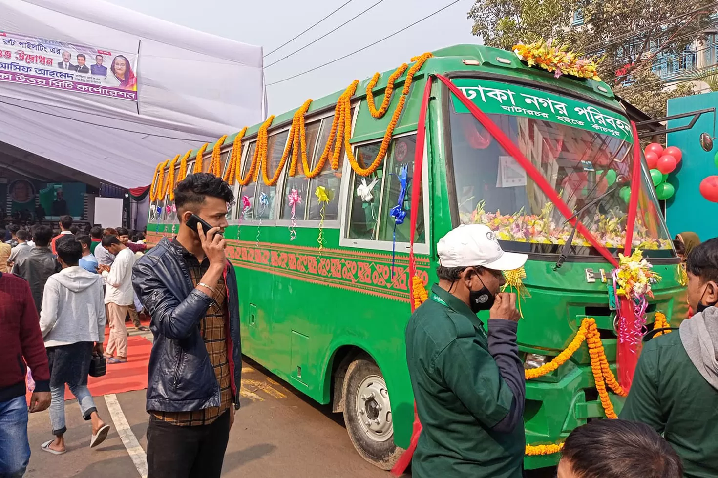 যাত্রী ভোগান্তি লাঘবে নামছে ঢাকা নগর পরিবহন