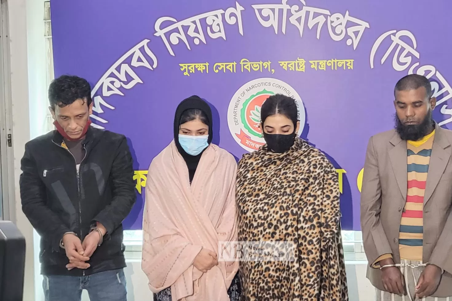 সাত দিন নজরদারির পর ইয়াবাসহ গ্রেপ্তার ৪ 