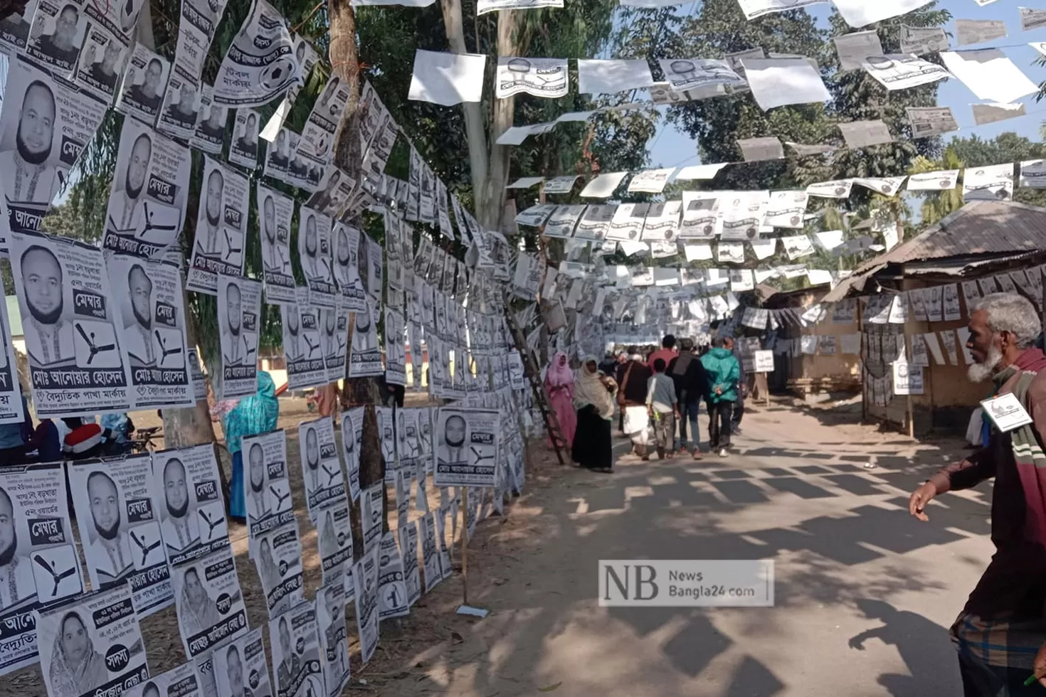 হাতীবান্ধায় প্রিসাইডিং কর্মকর্তাকে প্রত্যাহার