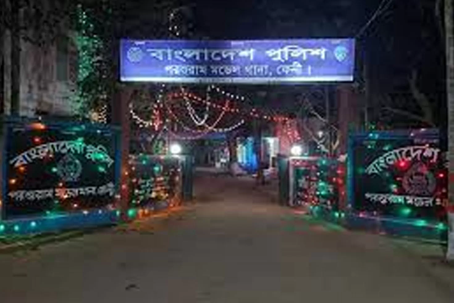 হত্যার আসামি ইউপি চেয়ারম্যানকে খুঁজছে পুলিশ
