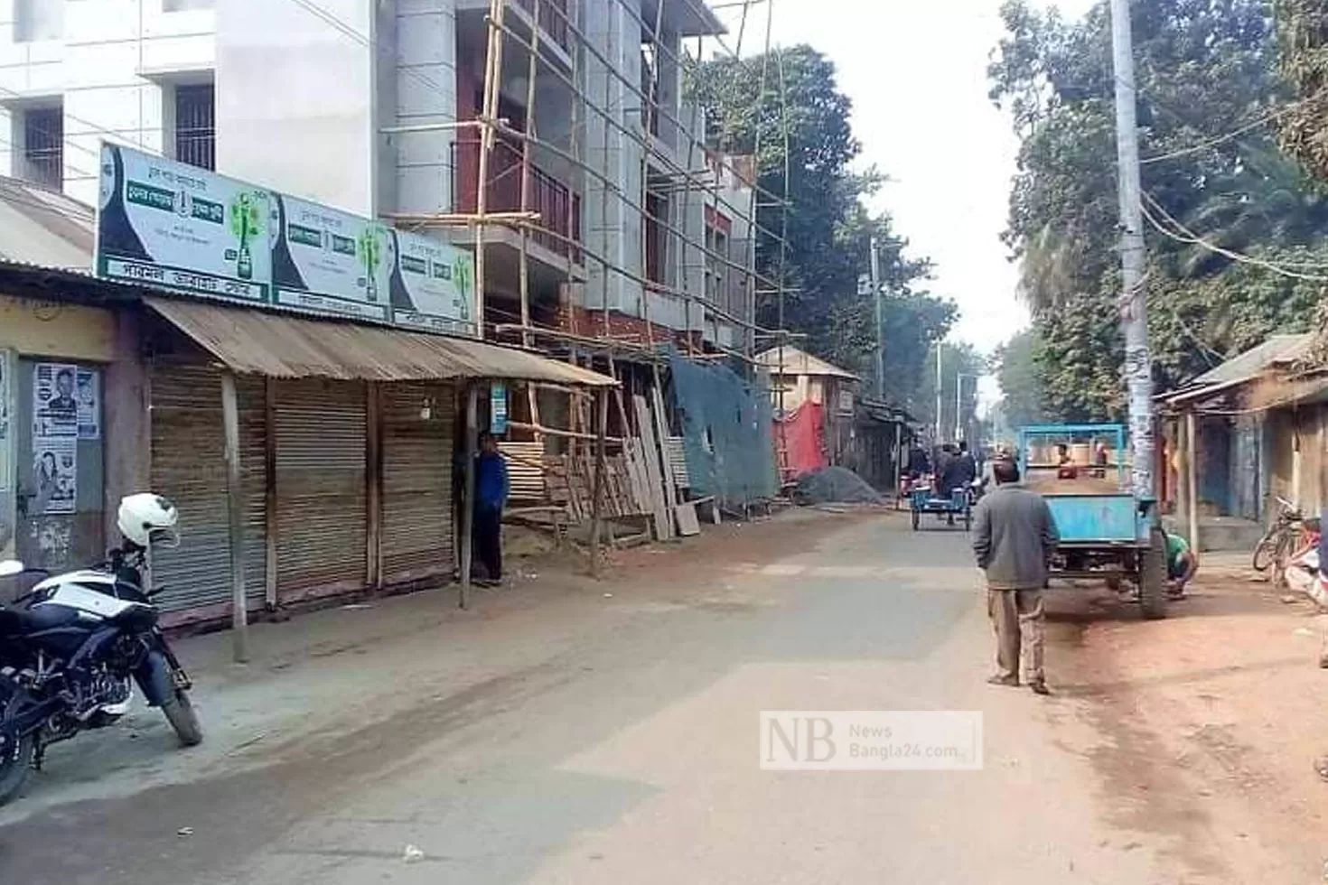 পুনরায় ভোটের দাবিতে গোবিন্দগঞ্জে আধাবেলা হরতাল