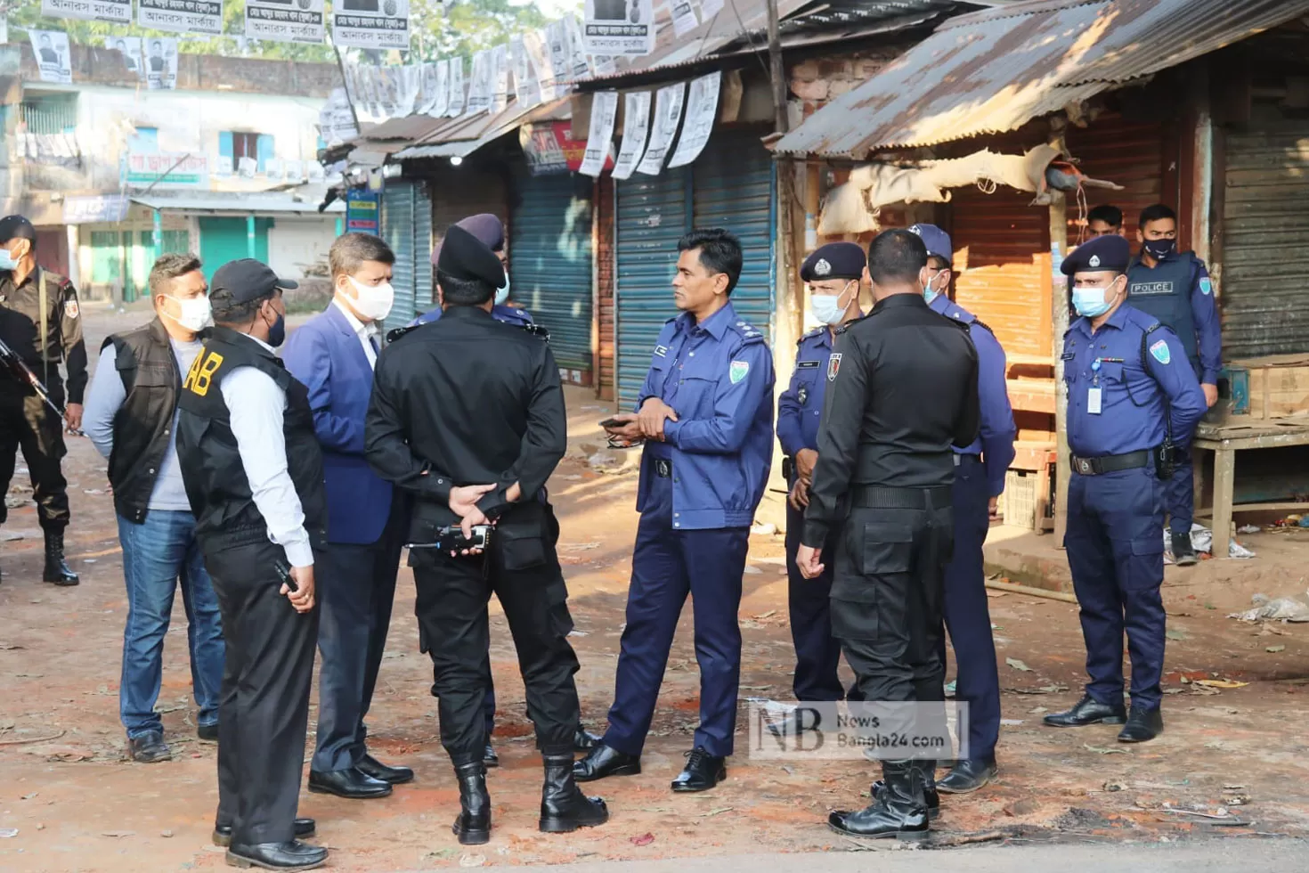 কার গুলিতে মারা যান সালাম