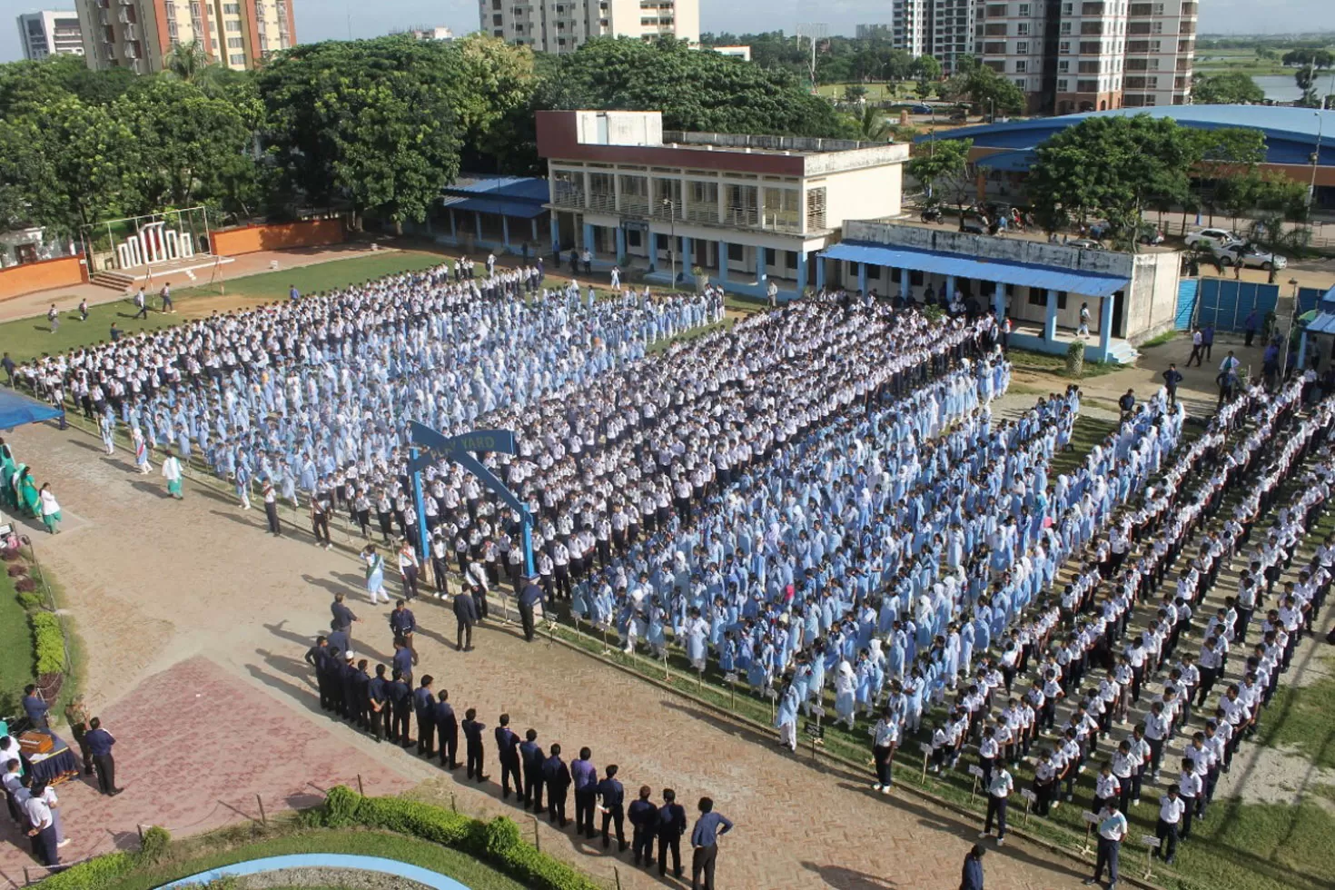 শিক্ষাপ্রতিষ্ঠানে নতুন যে শপথ পাঠ করতে হবে