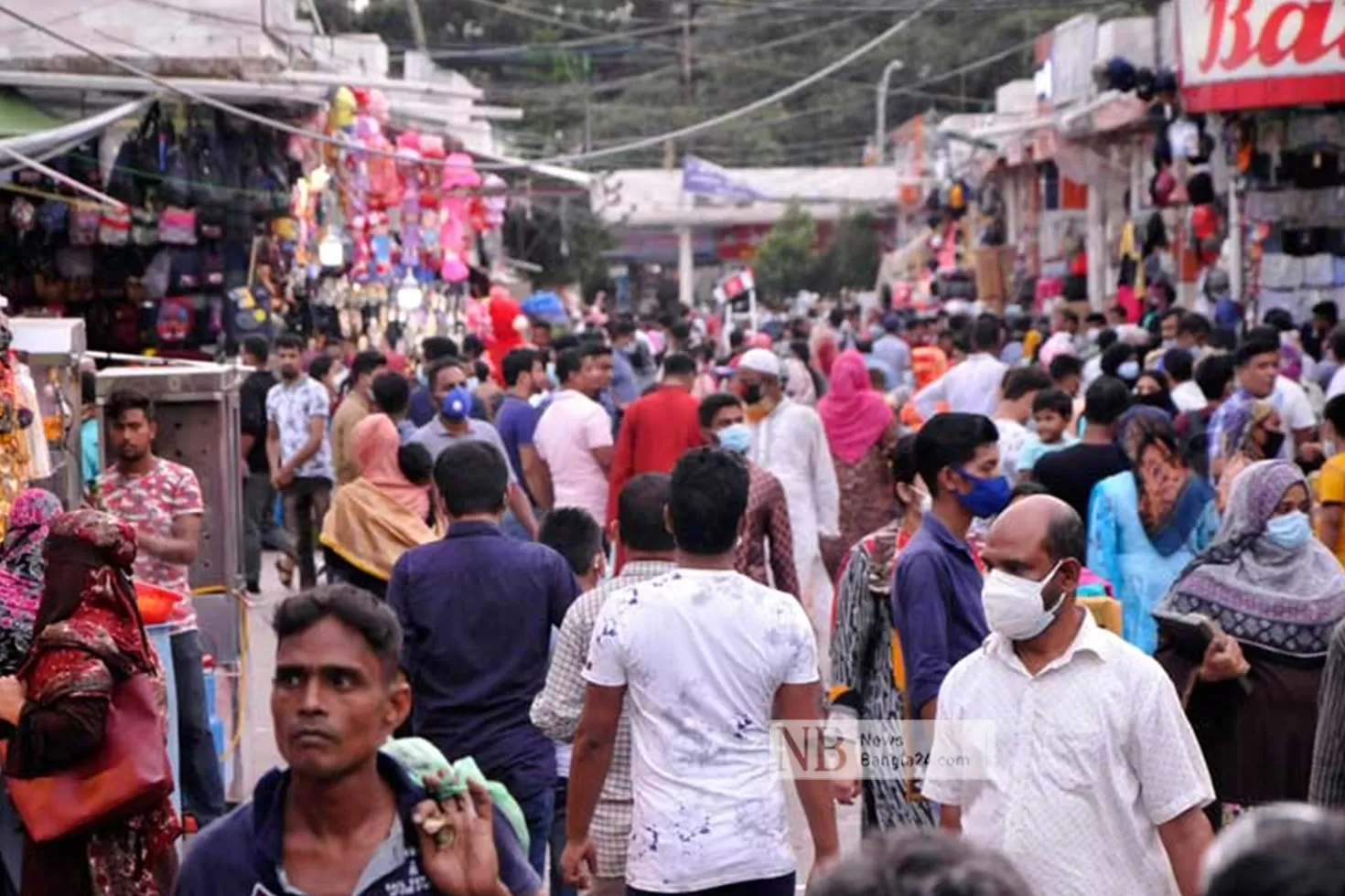 করোনার-তৃতীয়-ঢেউয়ে-বাংলাদেশ?