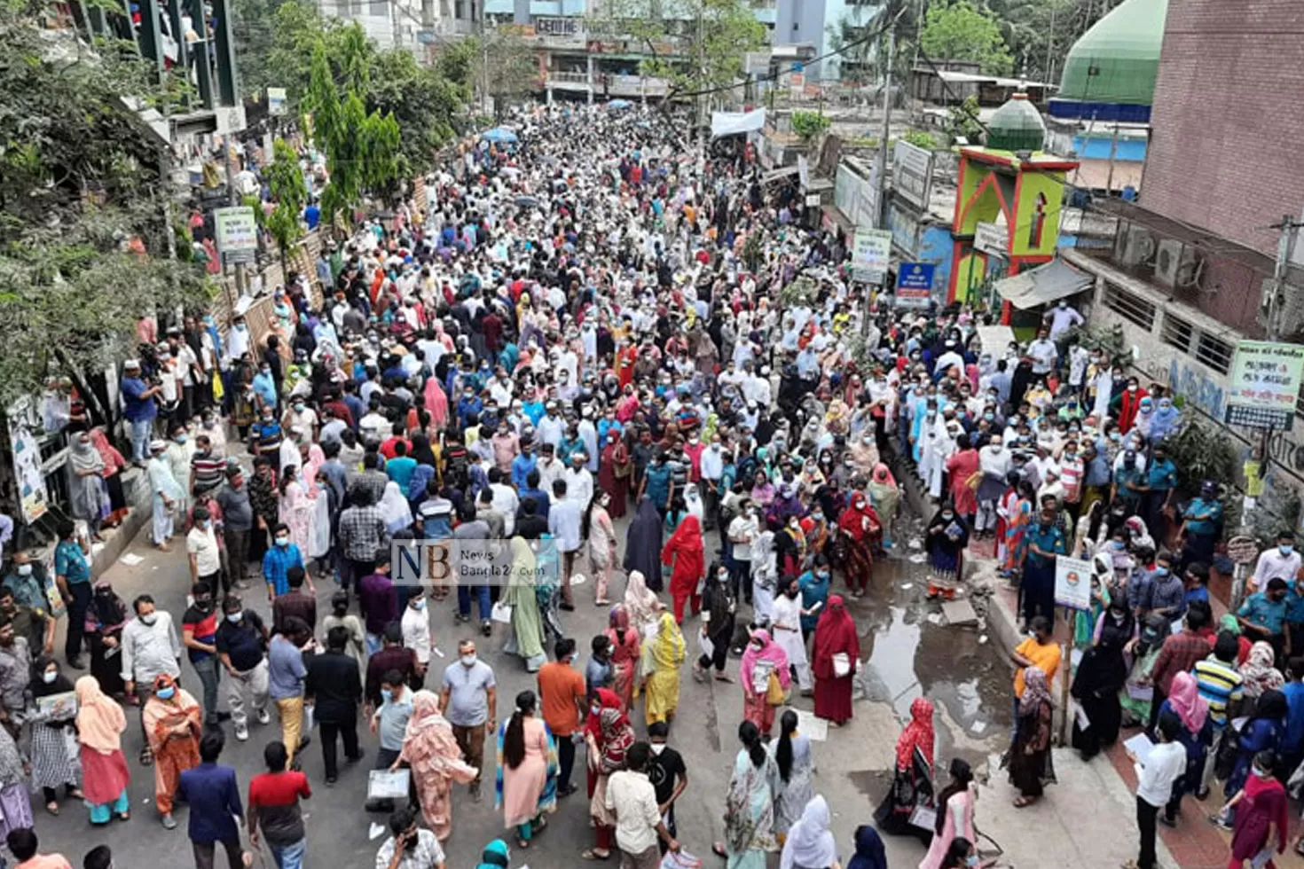 ওমিক্রন রোধে প্রস্তুতি সমন্বয়হীন, শিথিল স্বাস্থ্যবিধি