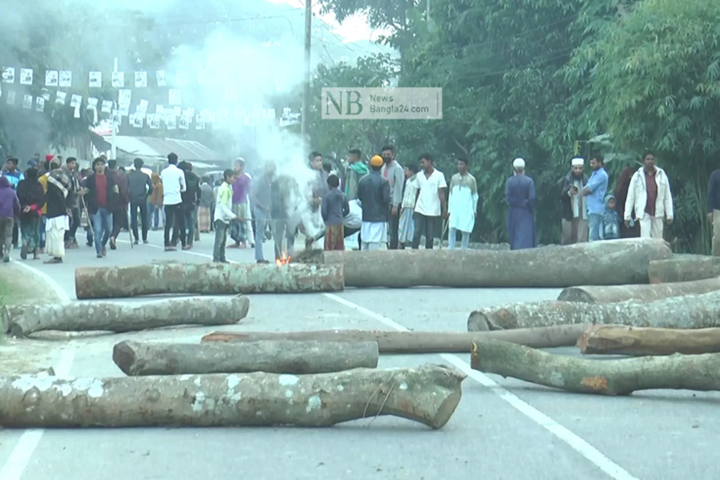 ৩-ঘণ্টা-মহাসড়ক-আটকে-রাখে-পরাজিত-প্রার্থীর-সমর্থকরা