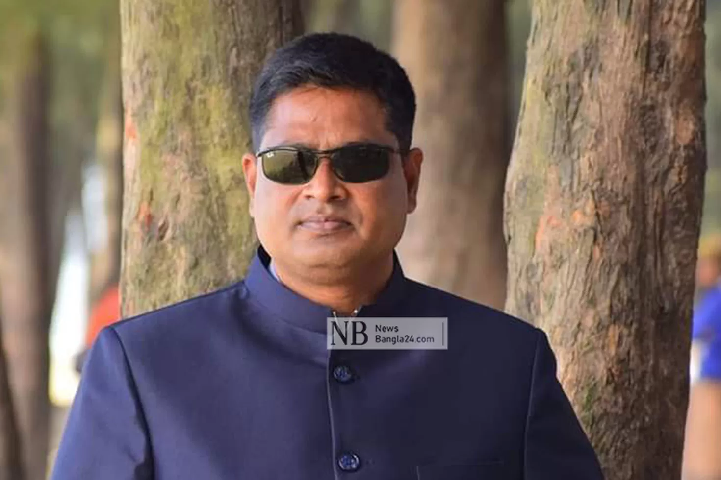 রাস্তার পাশে আ.লীগ নেতার রক্তাক্ত মরদেহ