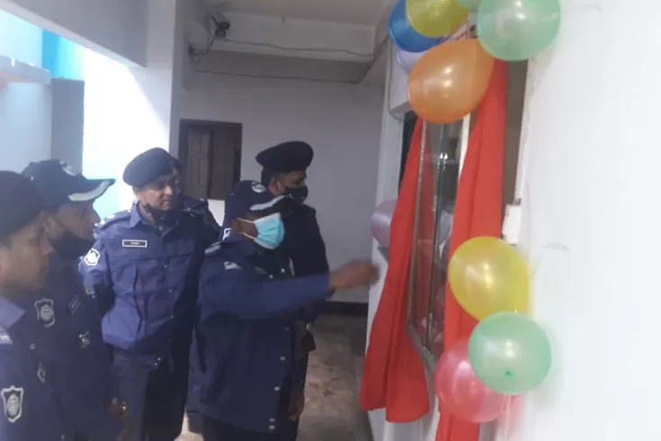 ঠাকুরগাঁওয়ে-থানা-হাজতে-পাঠাগার