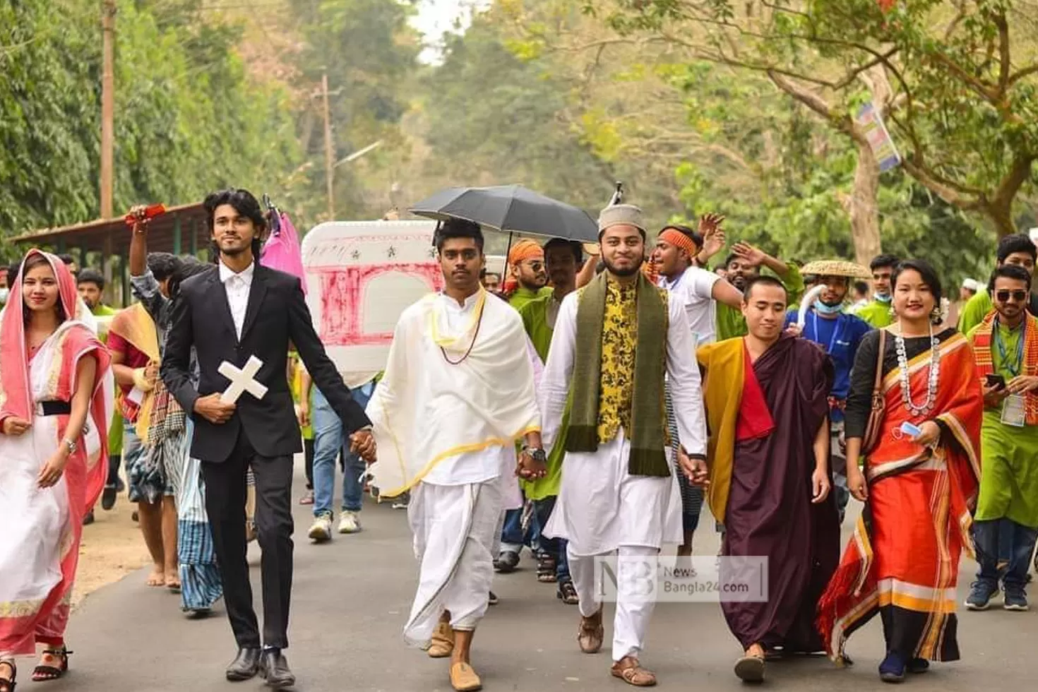 পৌষ-পার্বণ-উৎসবের-ক্যানভাসে-অসাম্প্রদায়িক-বাংলাদেশ