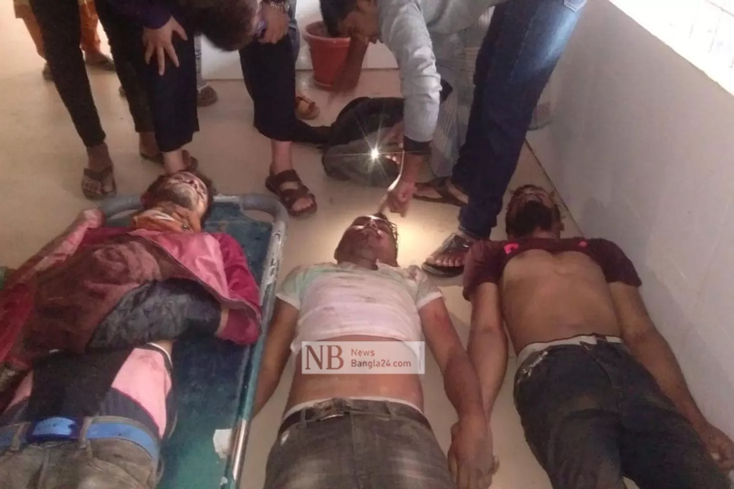 নারায়ণগঞ্জে ডাকাত সন্দেহে ৩ যুবককে ‘পিটিয়ে হত্যা’