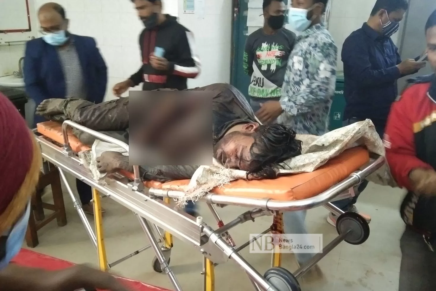 আলীগ-কর্মীদের-কোপে-কবজি-হারালেন-যুবলীগ-নেতা