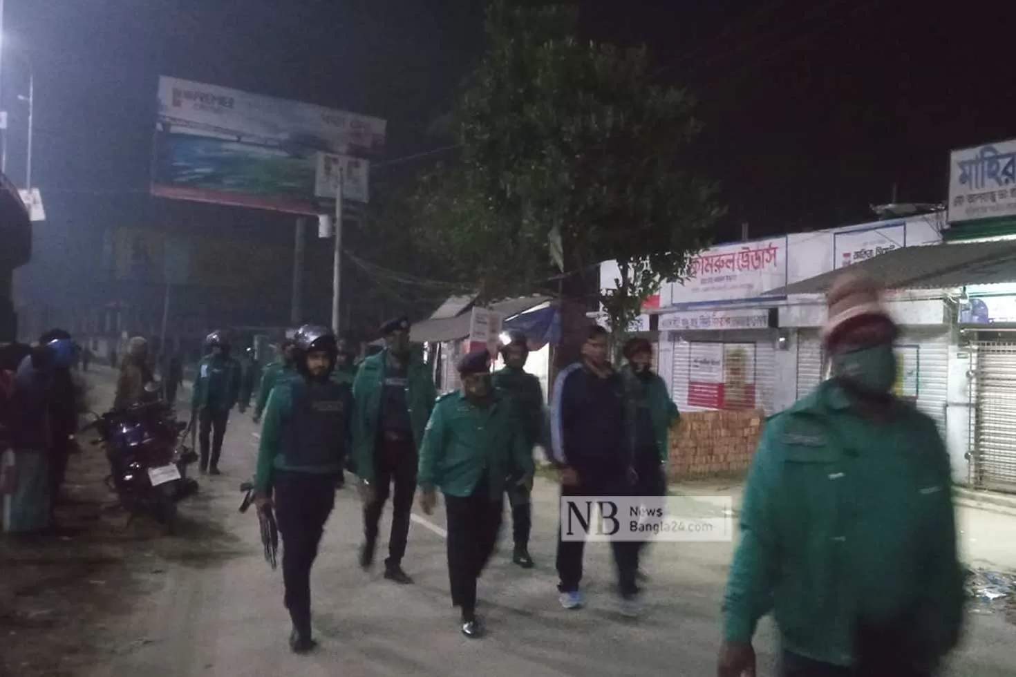 ছাত্রীকে-লাঞ্ছনায়-পাল্টাপাল্টি-মামলা