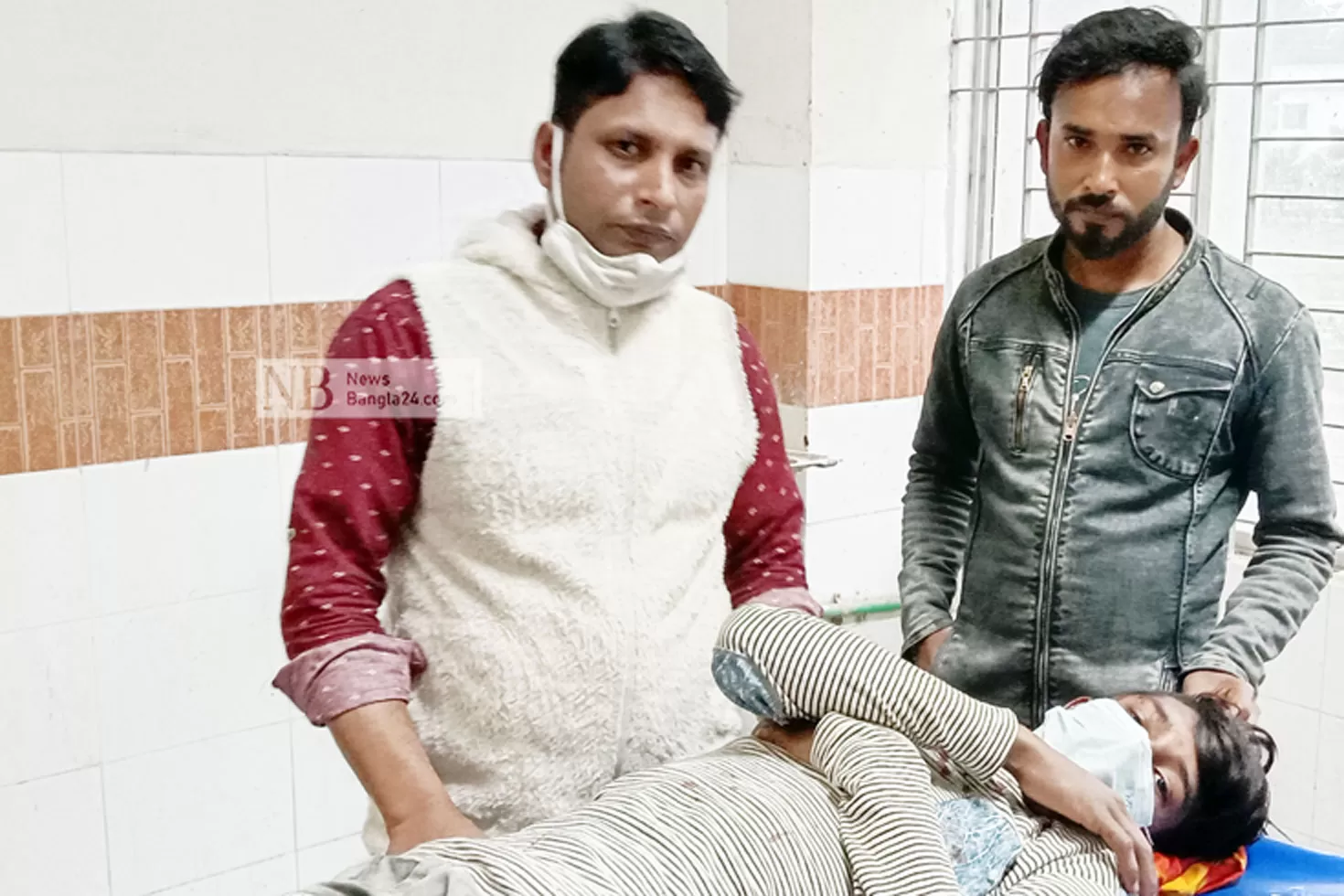 ‘ফ্রি ফায়ার খেলা নিয়ে তর্কে’ হামলা, কিশোর আহত 
