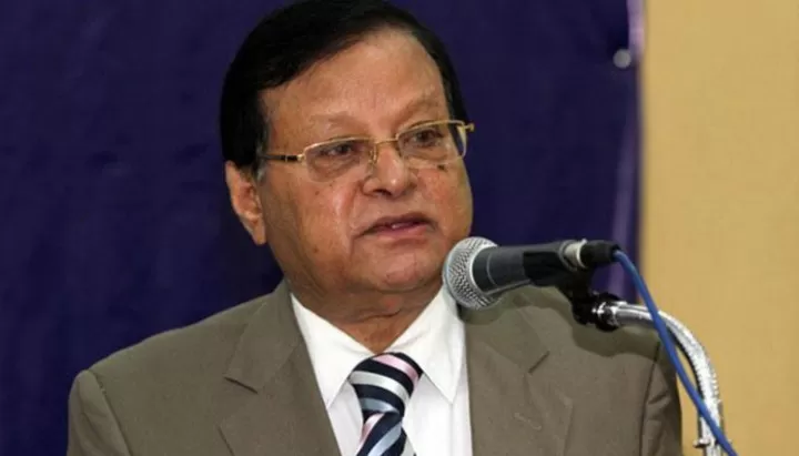 সাবেক আইনমন্ত্রী শফিক আহমেদের অবস্থা ‘কিছুটা’ ভালো
