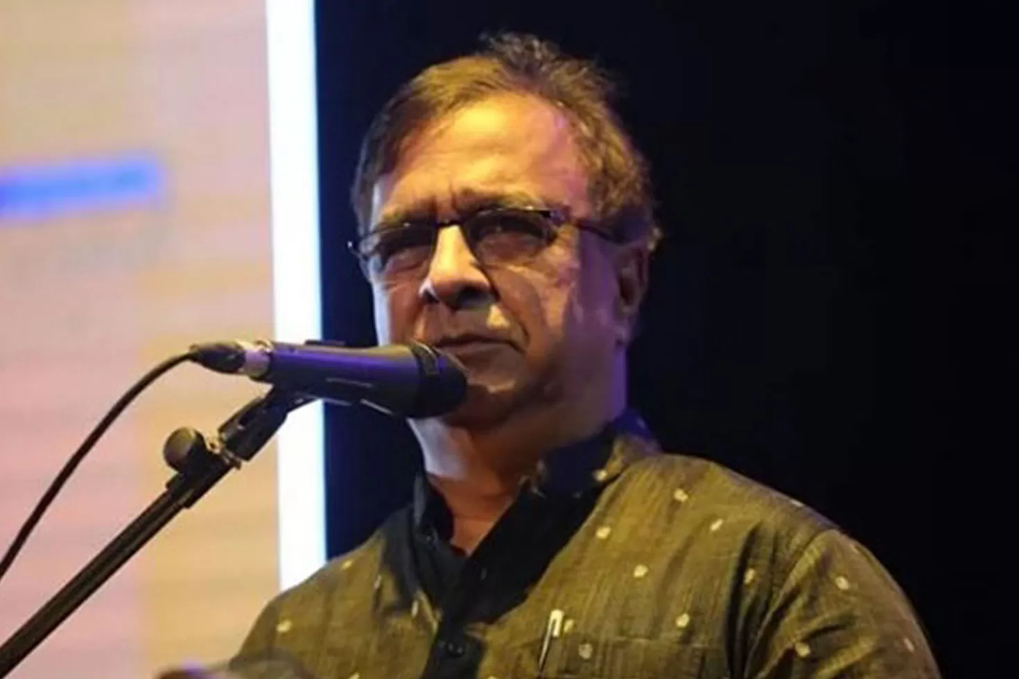 সস্ত্রীক করোনা আক্রান্ত সংস্কৃতি প্রতিমন্ত্রী