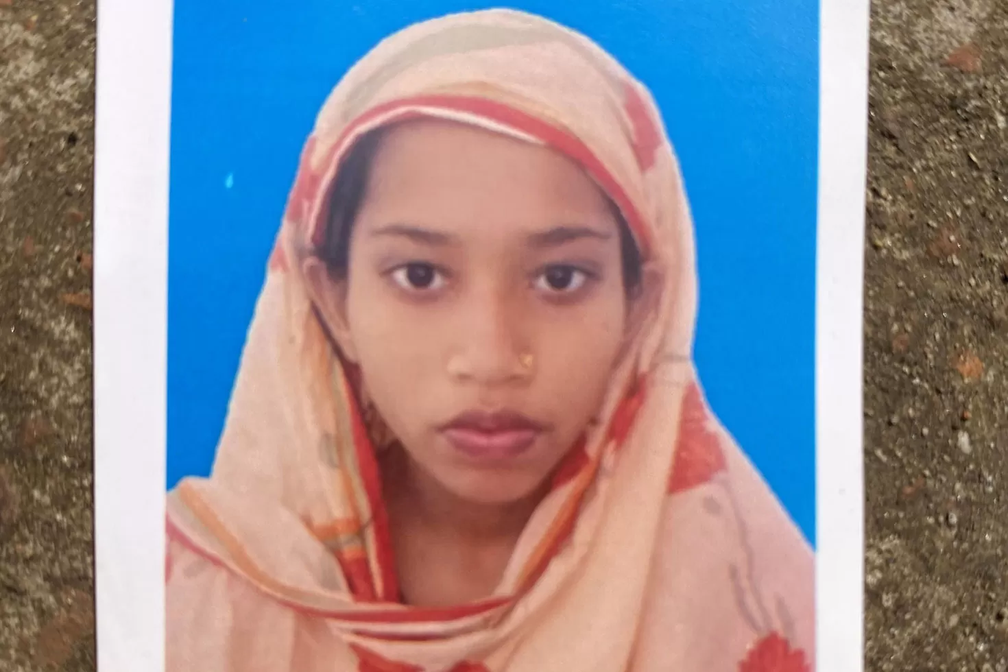 স্ত্রীকে পিটিয়ে হত্যার অভিযোগে যুবক আটক