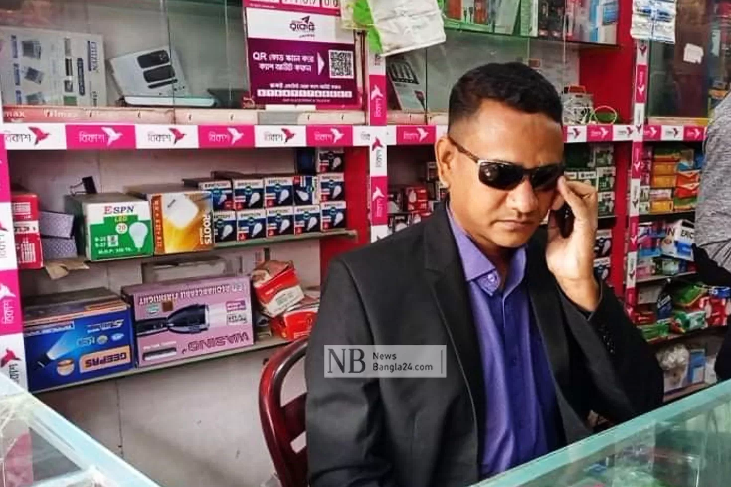 নির্বাচনের-মাঠে-দৃষ্টিহীন-রবিউল