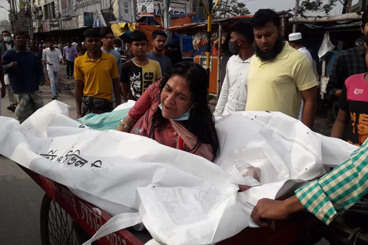 নারায়ণগঞ্জে-সড়কে-এক-বছরে-ঝরেছে-১৪৯-প্রাণ